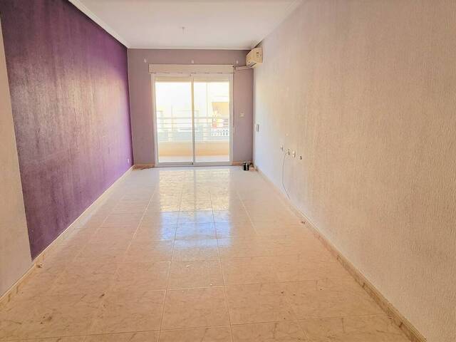 #1443 - Apartamento para Venta en Torrevieja - Valencia - 1