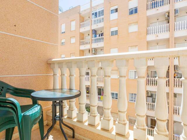 #1633 - Apartamento para Venta en Torrevieja - Valencia - 3