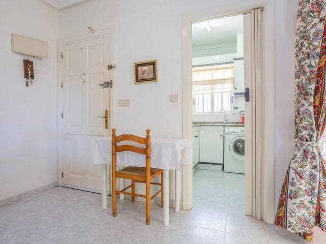 #1705 - Apartamento para Venta en Torrevieja - Valencia - 3